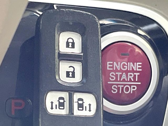 HONDA N BOX 2017 Image 31