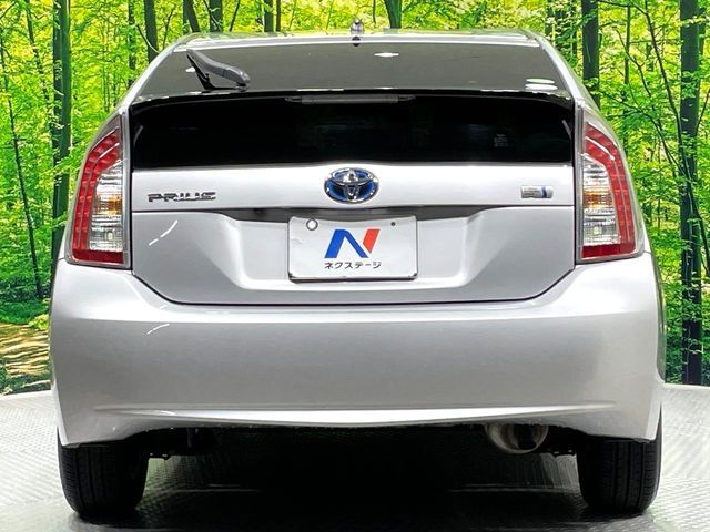 TOYOTA PRIUS 2014 Image 31