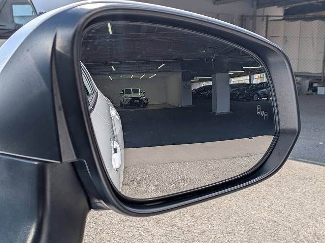 TOYOTA COROLLA CROSS HYBRID 2024 Image 31