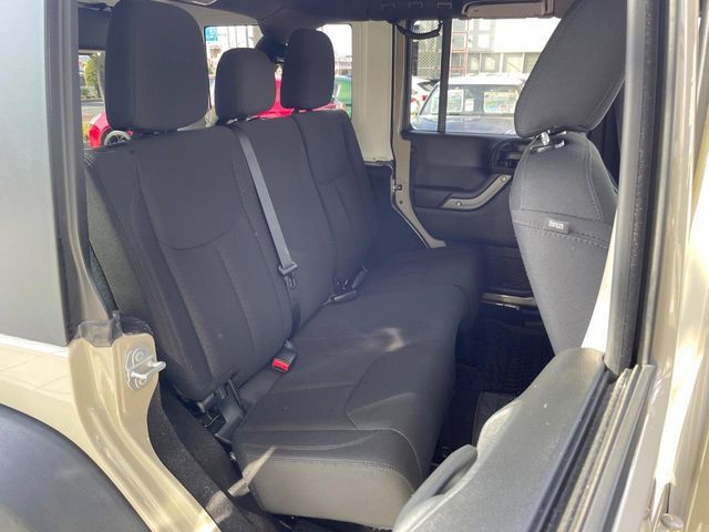 JEEP WRANGLER UNLIMI 2018 Image 31