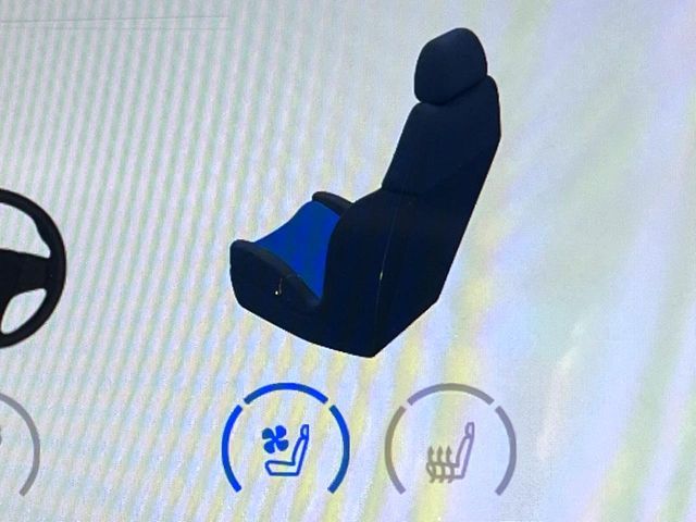 TOYOTA CROWN CROSSOVER 2022 Image 31