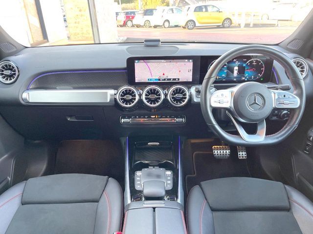 MERCEDES BENZ GLB 2021 Image 31