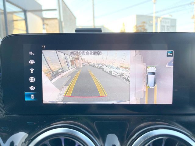 MERCEDES BENZ GLB 2021 Image 31