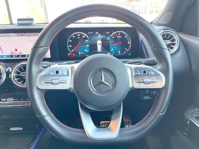 MERCEDES BENZ GLB 2021 Image 31