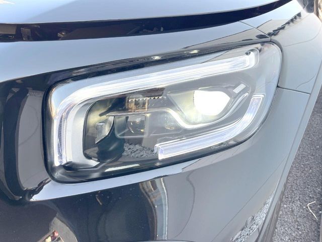 MERCEDES BENZ GLB 2021 Image 31