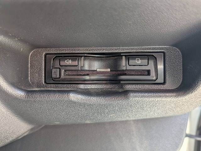 TOYOTA HIACE VAN 2WD 2020 Image 31