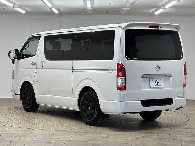 TOYOTA HIACE VAN 2WD 2020 Image 31