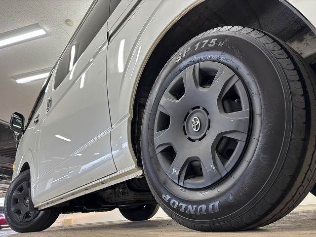 TOYOTA HIACE VAN 2WD 2020 Image 31