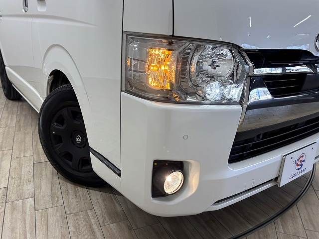 TOYOTA HIACE VAN 2WD 2020 Image 31