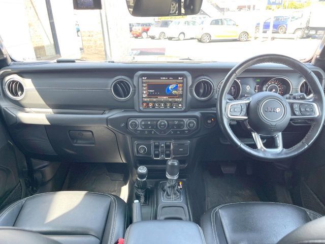 JEEP WRANGLER UNLIMI 2021 Image 31