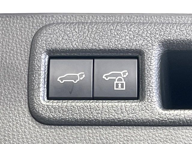 TOYOTA HARRIER 2WD 2021 Image 31