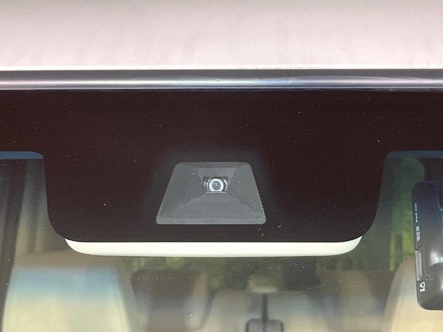 HONDA N BOX 2020 Image 31