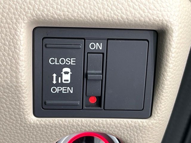 HONDA N BOX 2020 Image 31