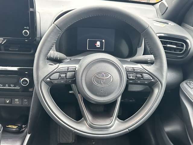 TOYOTA YARIS CROSS 2025 Image 31