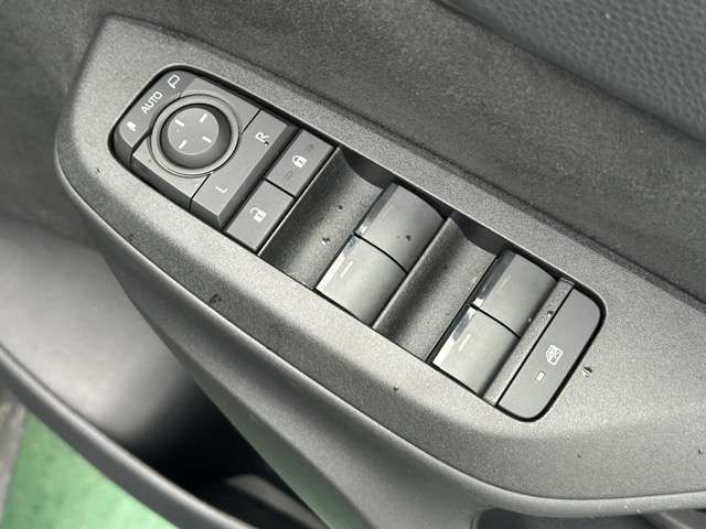 TOYOTA YARIS CROSS 2025 Image 31