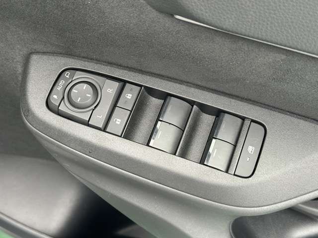 TOYOTA YARIS CROSS 2025 Image 31