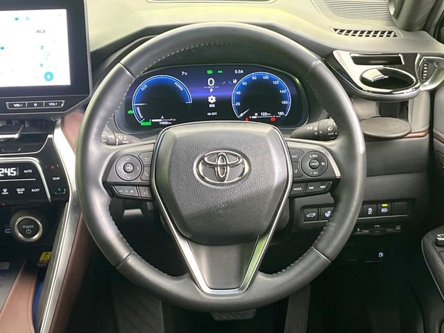 TOYOTA HARRIER HYBRID 2023 Image 31