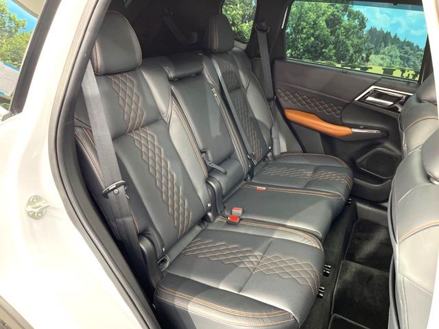 MITSUBISHI OUTLANDER PHEV 2022 Image 31