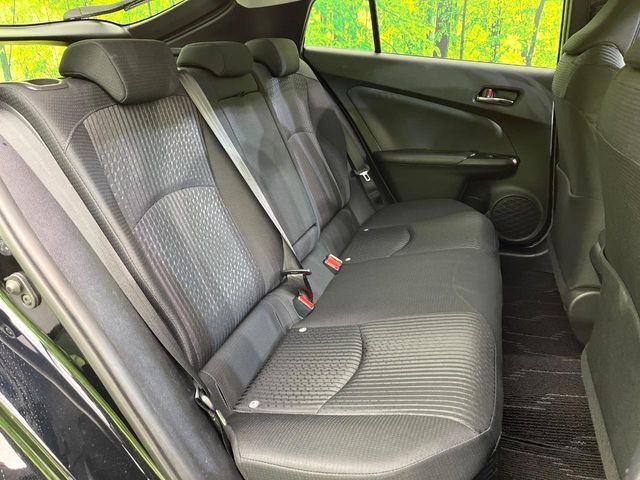 TOYOTA PRIUS 2018 Image 31