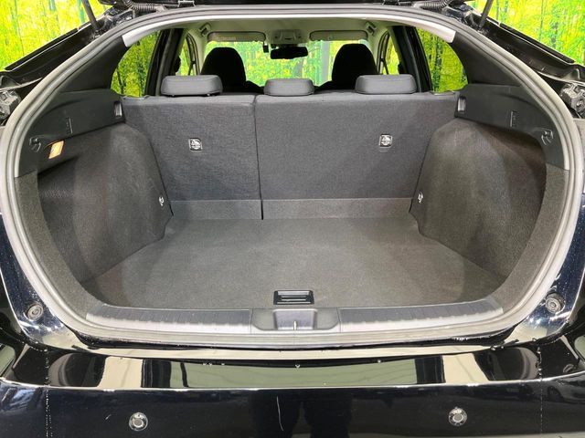 TOYOTA PRIUS 2018 Image 31