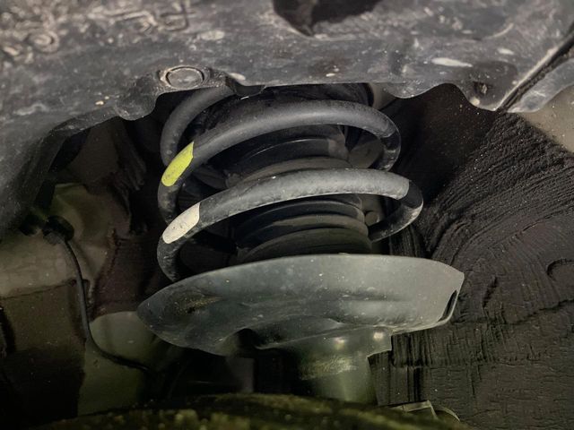 TOYOTA PRIUS 2018 Image 31