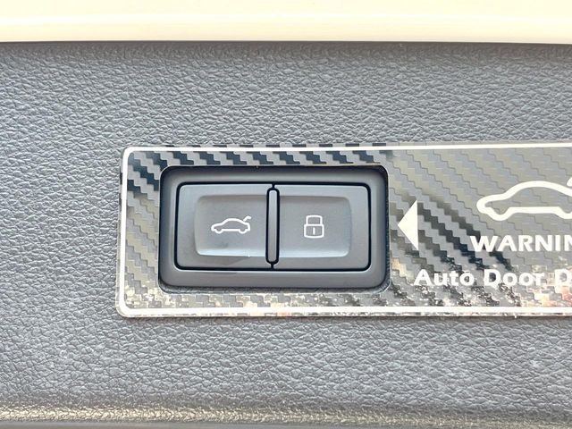 AUDI Q7 2019 Image 31