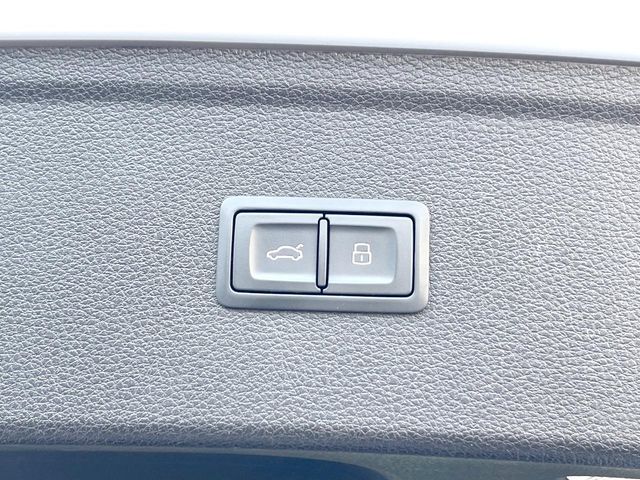 AUDI Q5 2018 Image 31