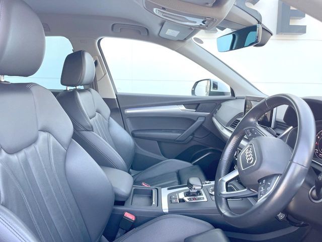 AUDI Q5 2018 Image 31