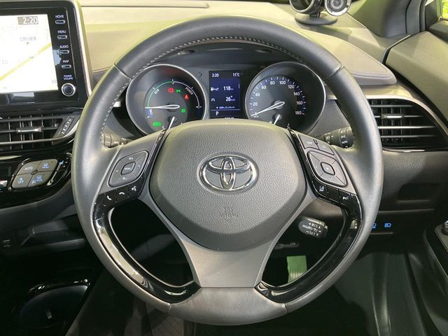 TOYOTA C-HR 2020 Image 31