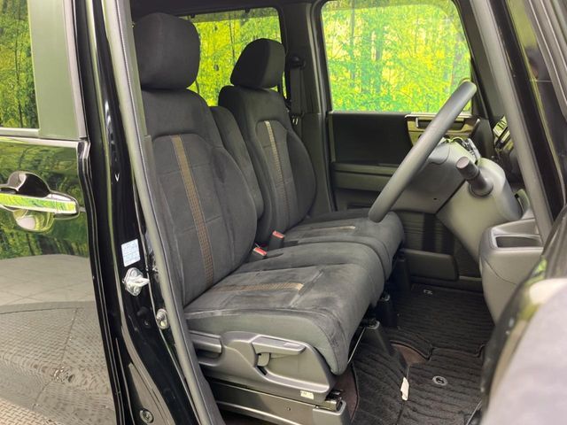 HONDA N BOX CUSTOM 2018 Image 31