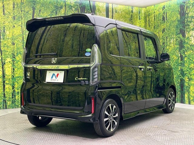 HONDA N BOX CUSTOM 2018 Image 31