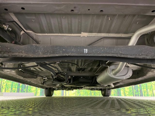 HONDA N BOX CUSTOM 2018 Image 31