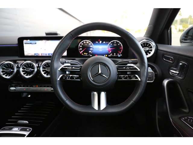 MERCEDES BENZ A CLAS 2024 Image 31