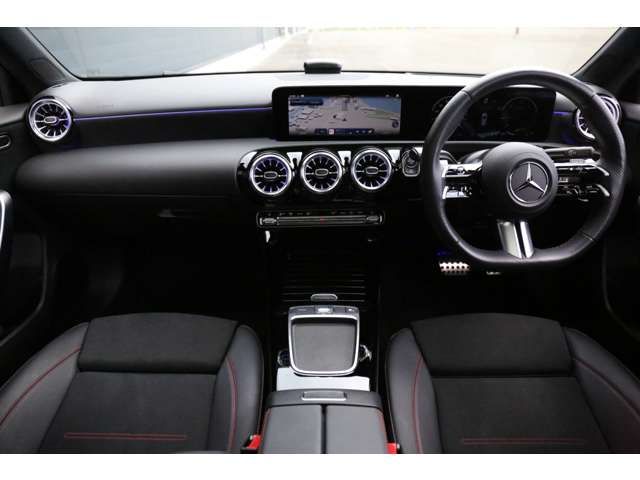MERCEDES BENZ A CLAS 2024 Image 31
