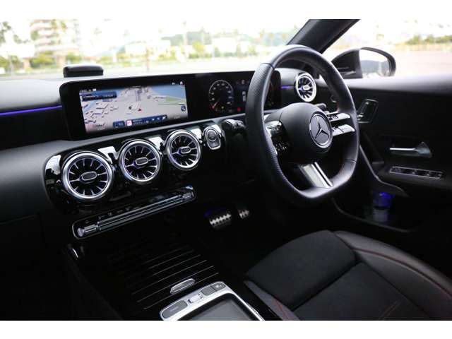 MERCEDES BENZ A CLAS 2024 Image 31