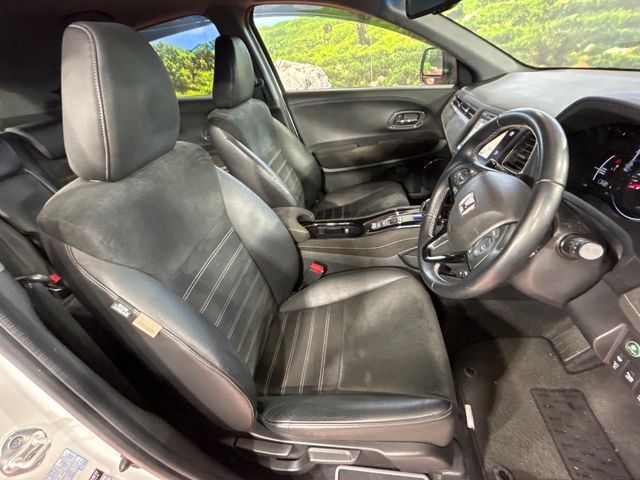 HONDA VEZEL HYBRID 2017 Image 31