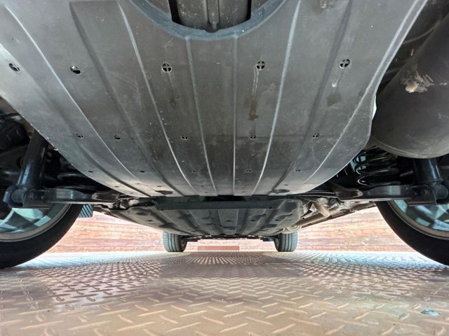 HONDA VEZEL HYBRID 2017 Image 31