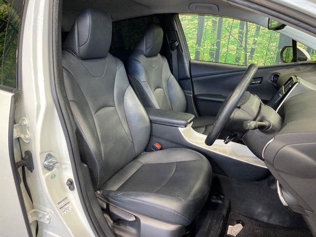 TOYOTA PRIUS 2017 Image 31