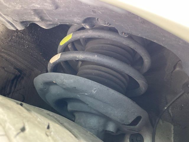 TOYOTA PRIUS 2017 Image 31