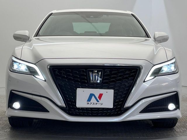 TOYOTA CROWN SEDAN HYBRID 4 2021 Image 31