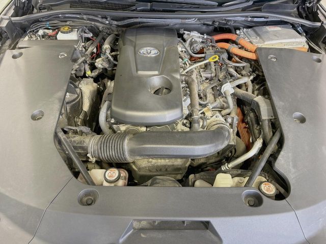 TOYOTA CROWN SEDAN HYBRID 2019 Image 31