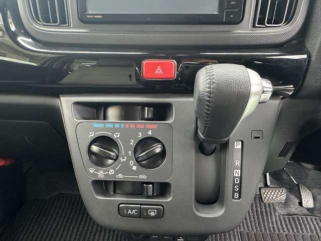 DAIHATSU MIRA TOCOT 2018 Image 31