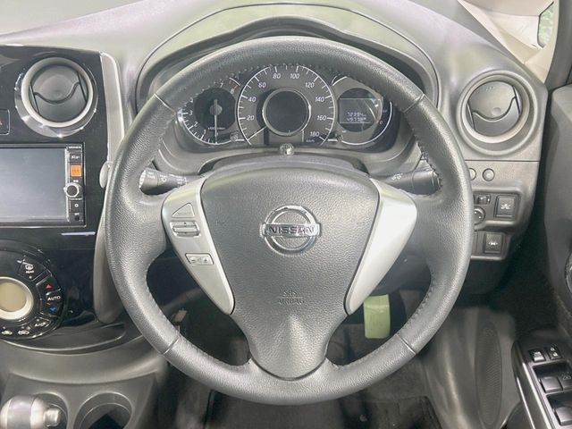 NISSAN NOTE 2015 Image 31