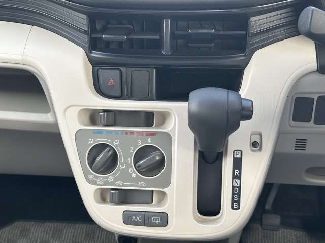 DAIHATSU MOVE 2021 Image 31