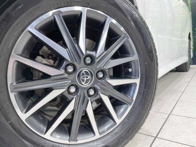 TOYOTA VOXY 2015 Image 31