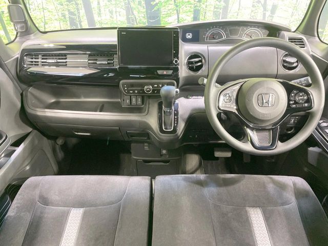 HONDA N BOX CUSTOM 2021 Image 31