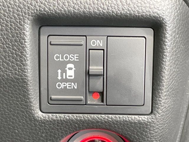 HONDA N BOX CUSTOM 2021 Image 31