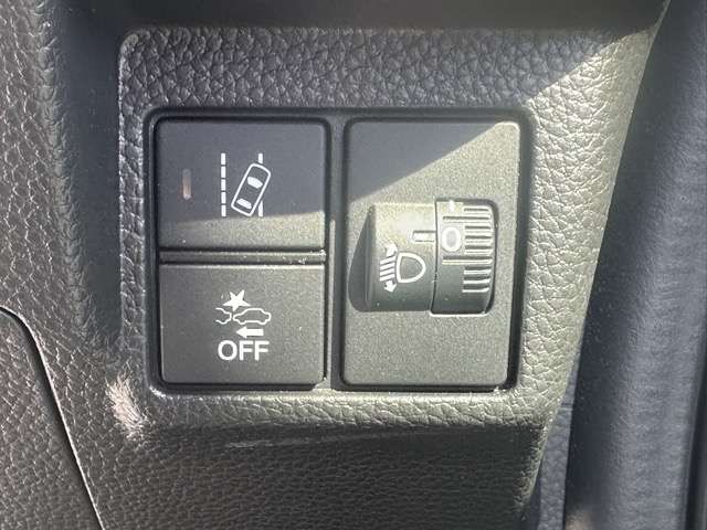 HONDA N BOX CUSTOM 2023 Image 31