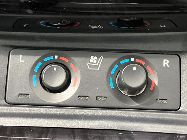 TOYOTA ALPHARD 2023 Image 31