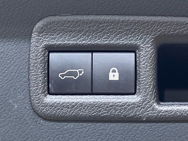 TOYOTA LEXUS NX300H AWD 2021 Image 31